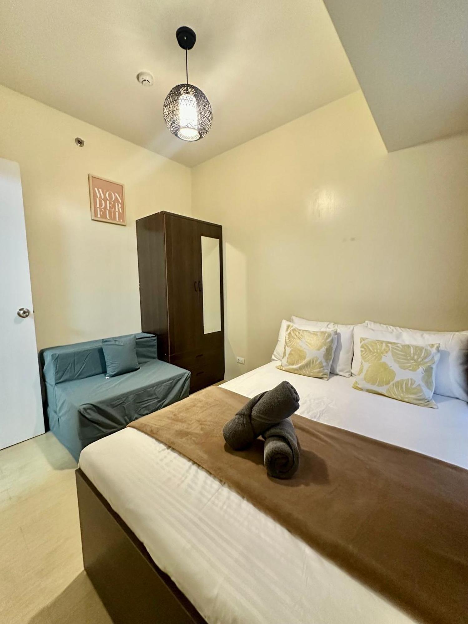 2-Bedroom Condo Unit With Balcony At Centrio Tower Beside Ayala Centrio Mall Downtown Cdo Cagayan de Oro Exterior photo